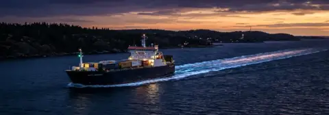 Rototta del traghetto da Kiel a Oslo